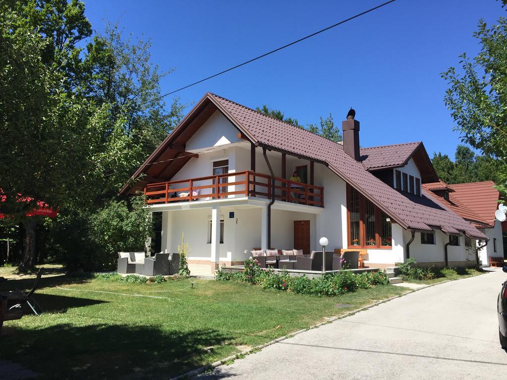 Hotel House Samardzic Jezerce Exteriér fotografie